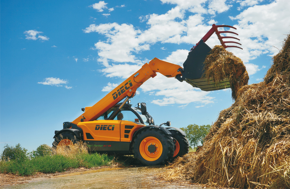 Телескопический погрузчик DIECI Agri Farmer 30.9